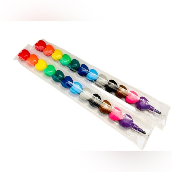 Creatology x Ooly Stackable Crayons & Fuzzy Poster Assortment Set - Picture 2 of 4